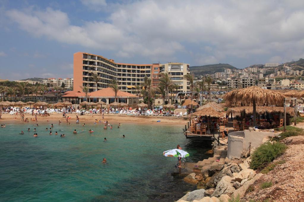 Sawary Beach Hotel Batroun Exterior photo