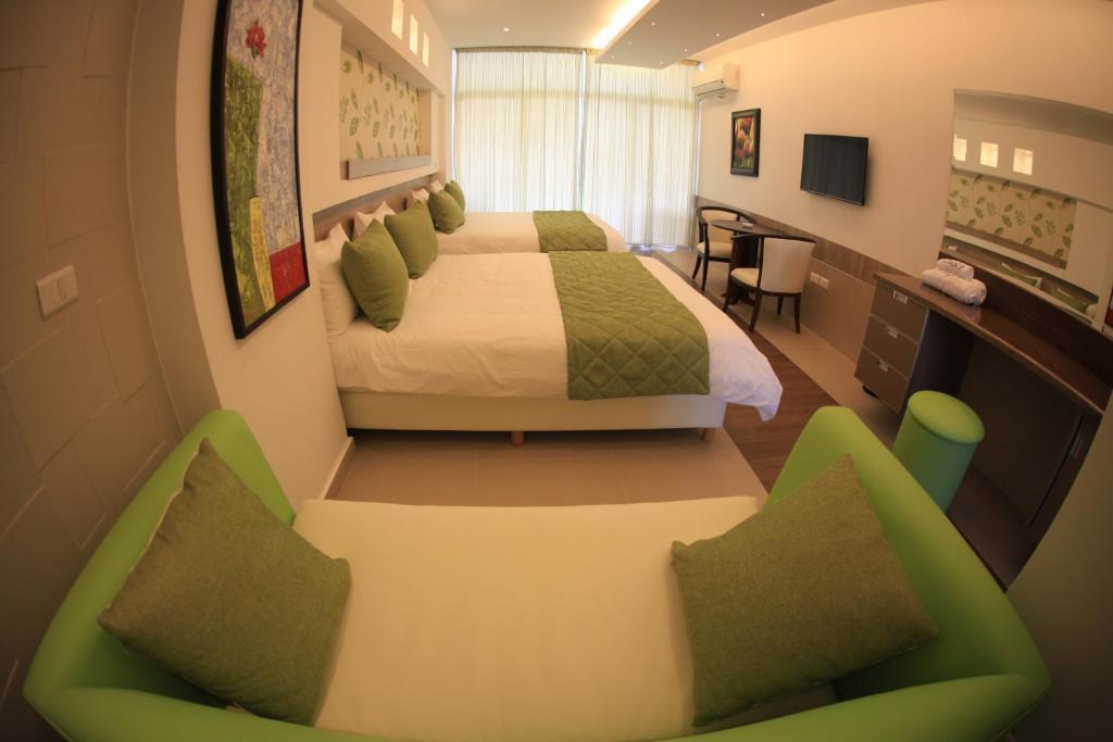 Sawary Beach Hotel Batroun Room photo