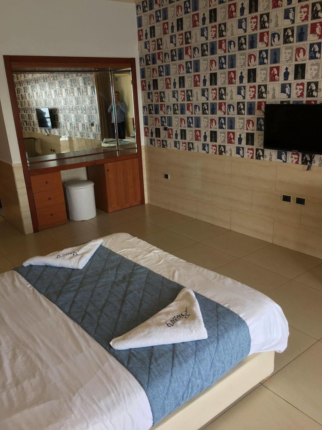 Sawary Beach Hotel Batroun Exterior photo